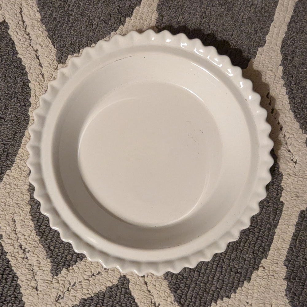 White Ceramic Pie Dish